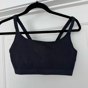 Vuori Helix Seamless Black Ribbed Sports Bra